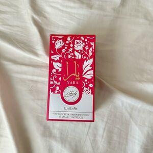 Yara Candy Women's Perfume Oil - Vibrant Pink